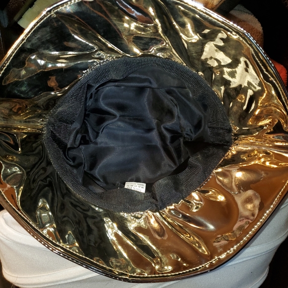 Gold bucket hat - Picture 4 of 7